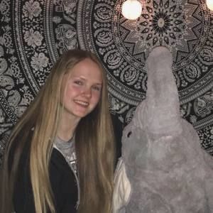 Meet your Posher, Jenna